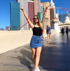 Meet your Posher, Beatriz